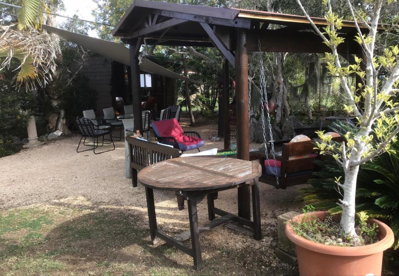 Un Temps Pour Soi Hotel Bouloupari Exterior photo